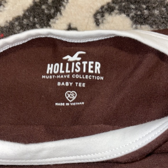 Hollister Must Have Baby Tee - Picture 3 of 3